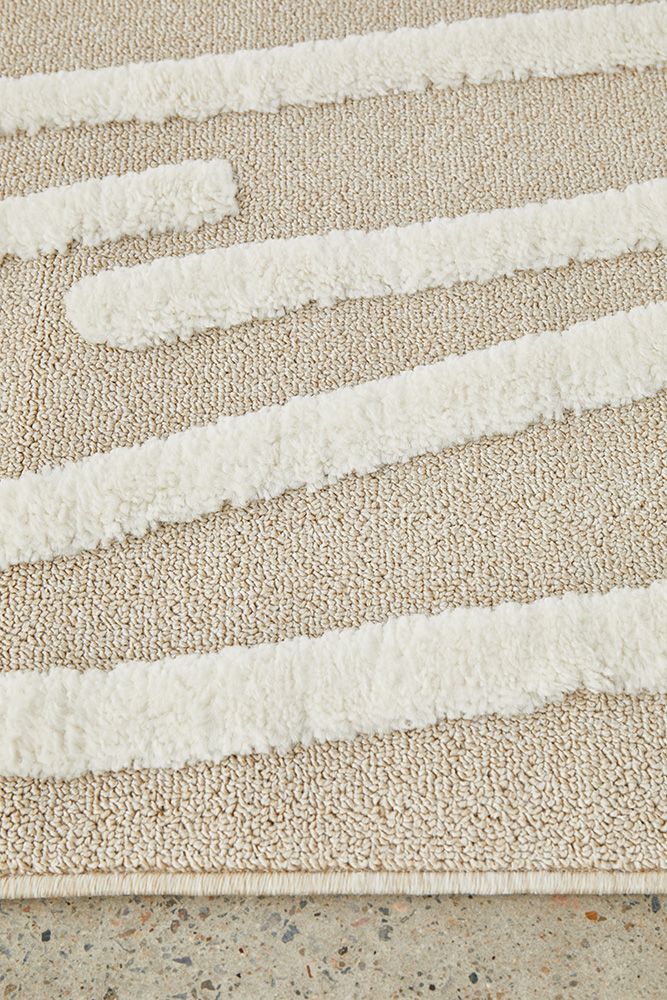Eloise Power-Loomed Polypropylene Rug - Natural