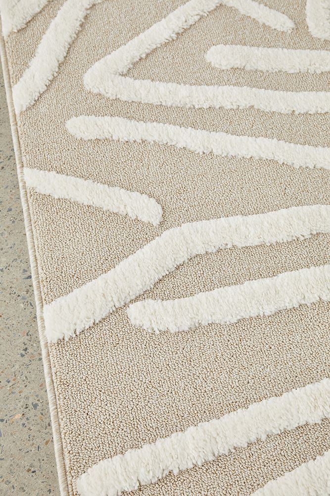 Eloise Power-Loomed Polypropylene Rug - Natural