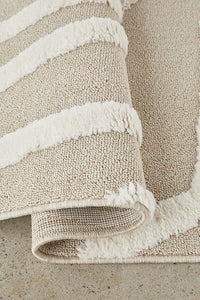 Eloise Power-Loomed Polypropylene Rug - Natural