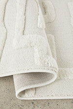 Load image into Gallery viewer, Eloise Power-Loomed Polypropylene Rug - White
