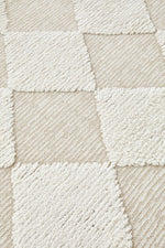 Load image into Gallery viewer, Vera Power-Loomed Polypropylene Rug - Natural
