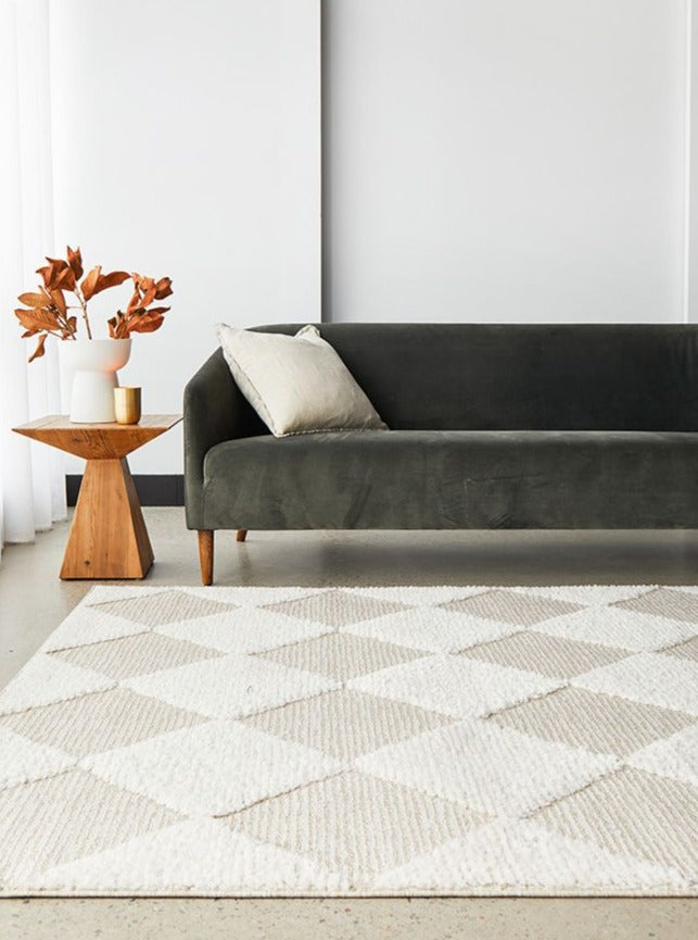 Vera Power-Loomed Polypropylene Rug - Natural