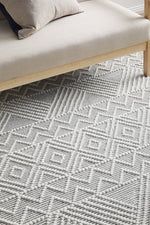Load image into Gallery viewer, Ciara Hand Made Wool Rug - Grey
