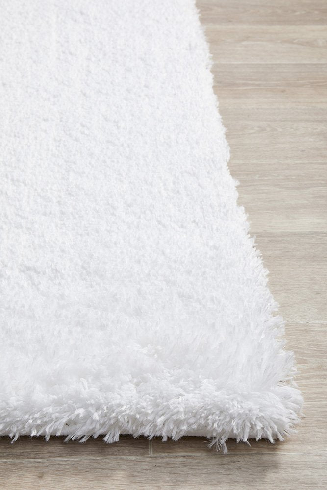Cloud Soft Shag Style Rug - White