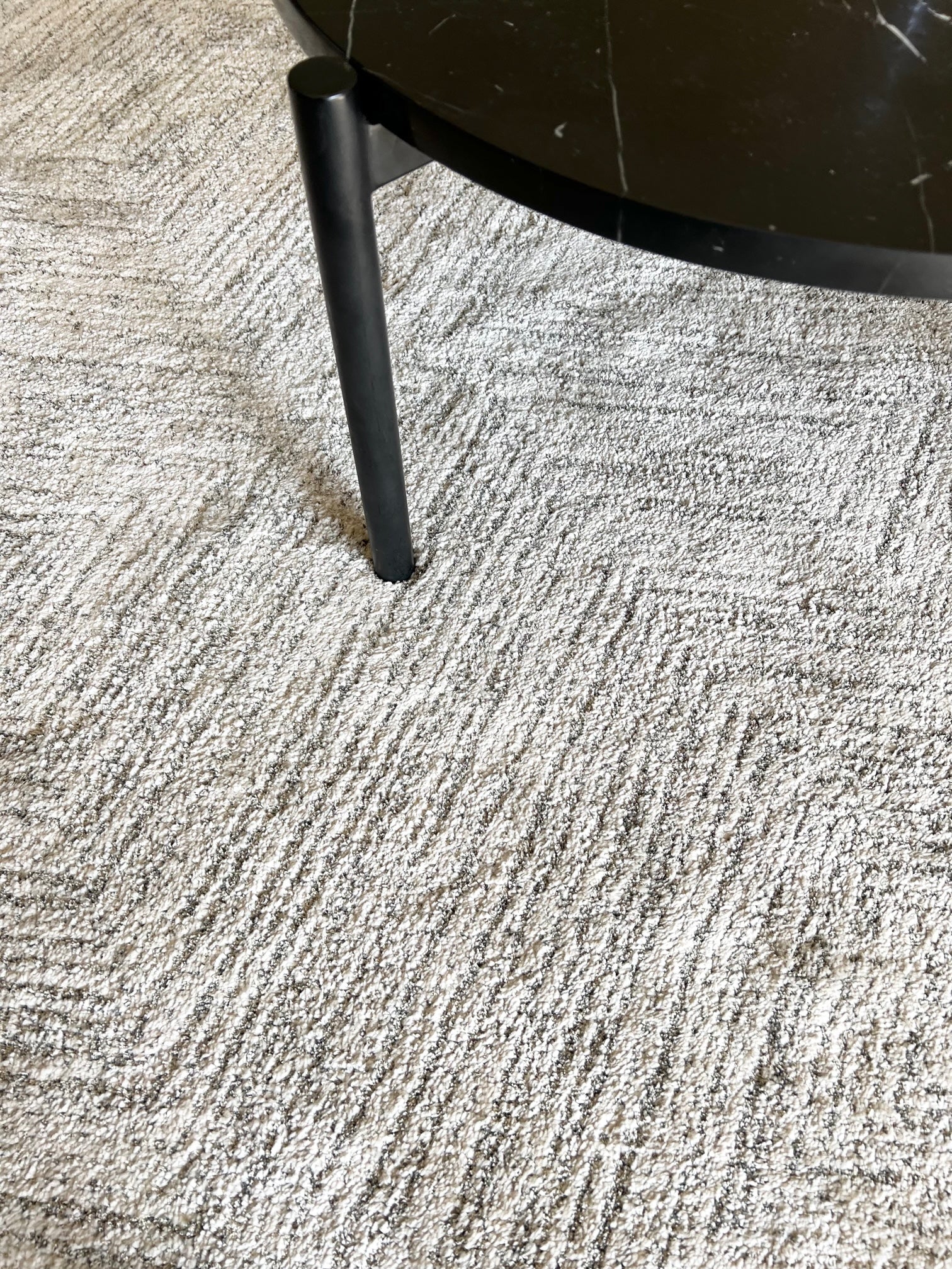 Frida Power-Loomed Rug - Silver