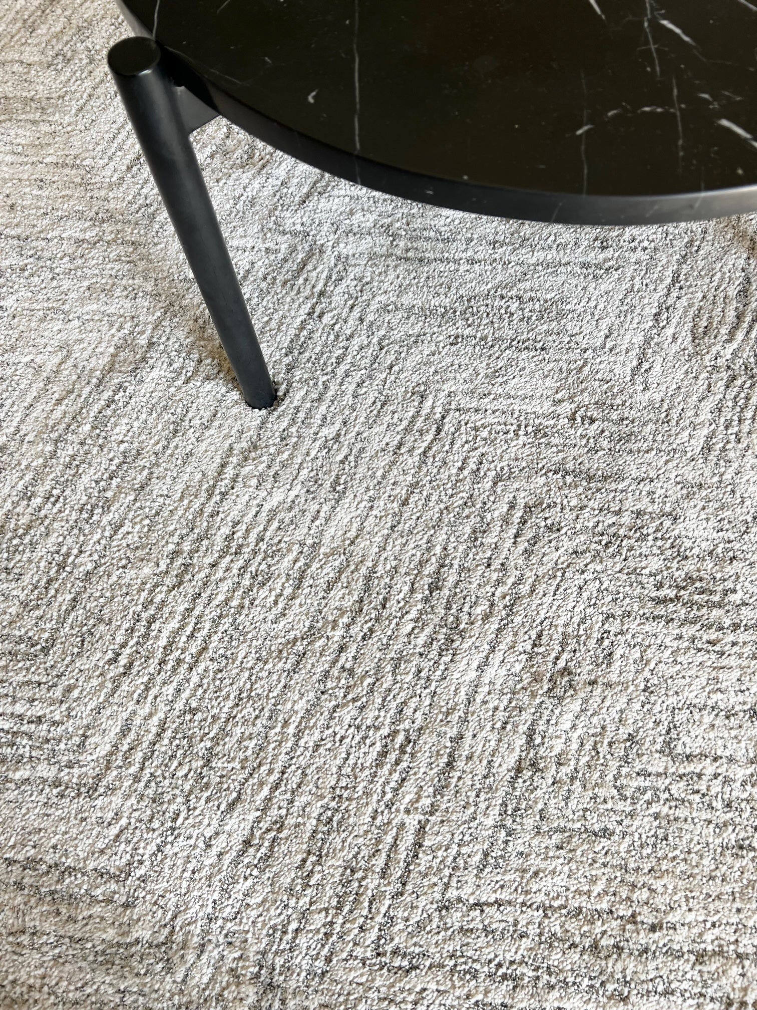 Frida Power-Loomed Rug - Silver