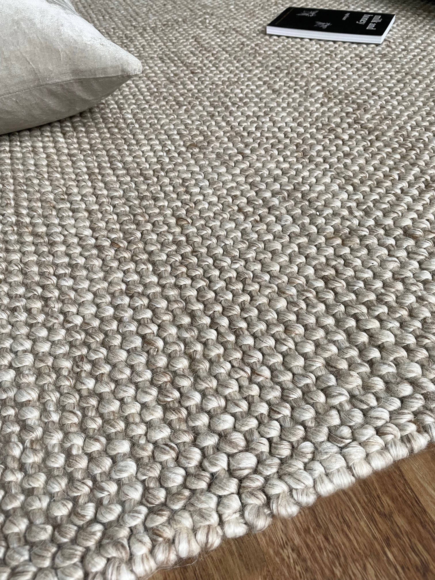 Jewel Handmade Rug - Beige