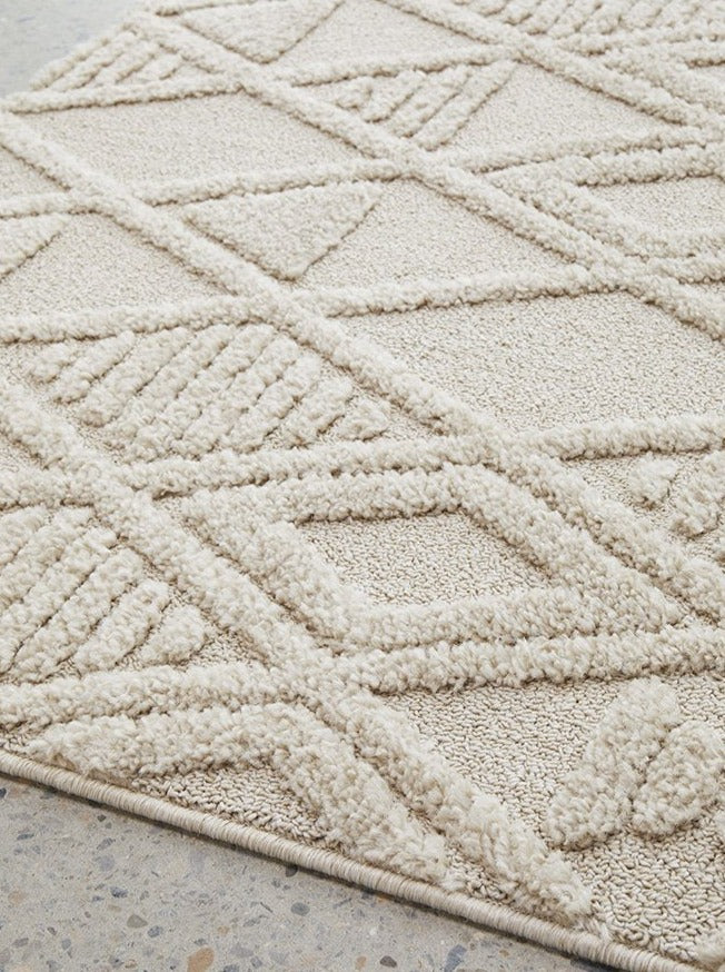 Kira Power-Loomed Polypropylene Rug - Natural