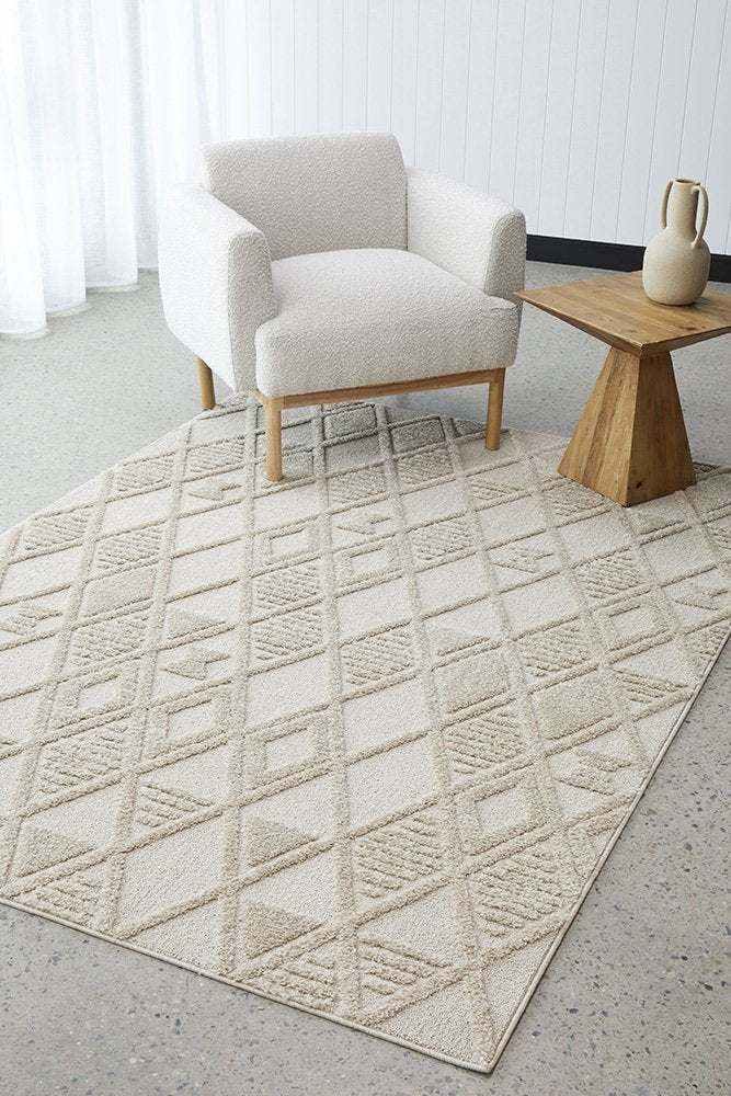 Kira Power-Loomed Polypropylene Rug - Natural