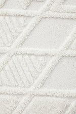 Load image into Gallery viewer, Kira Power-Loomed Polypropylene Rug - White
