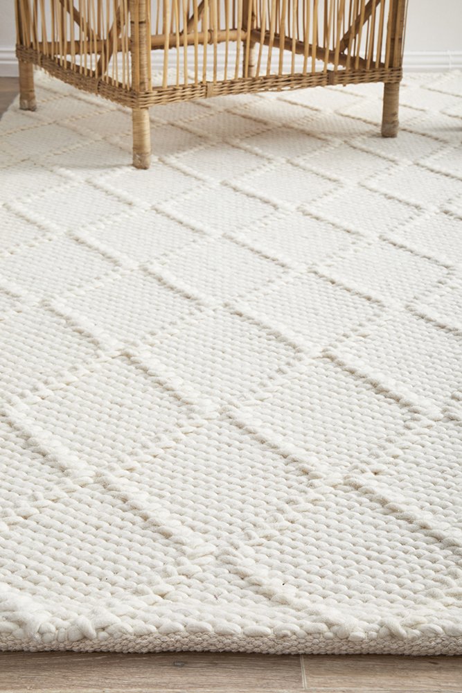 Lara Handmade Rug - Cream