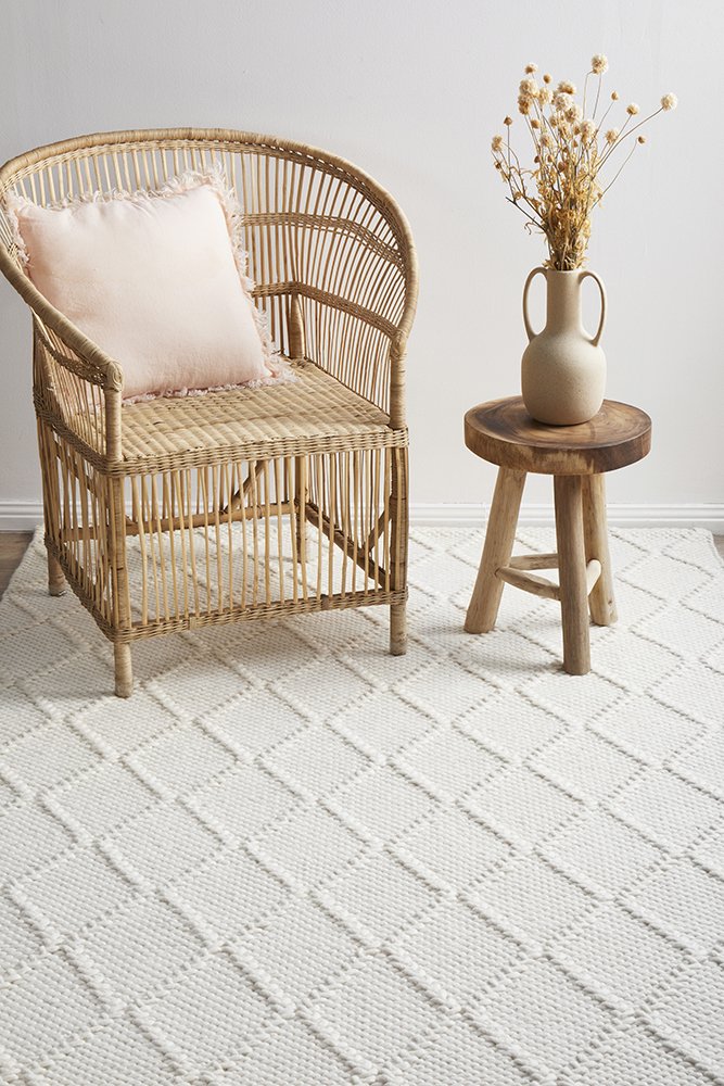 Lara Handmade Rug - Cream