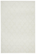 Load image into Gallery viewer, Lara Handmade Rug - Cream
