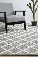 Load image into Gallery viewer, Lara Handmade Rug - Grey
