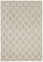 Load image into Gallery viewer, Lara Handmade Rug - Sand
