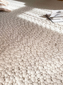 Pebbles Hand Made Wool Rug - Ivory
