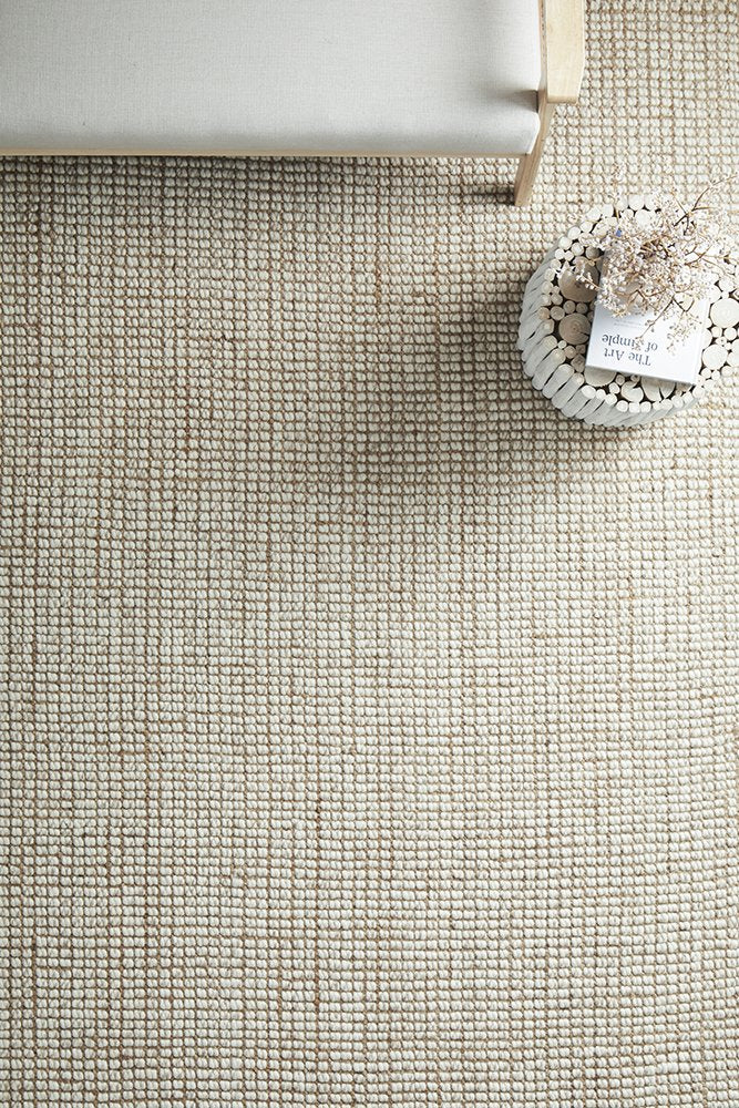 Sandra Hand Made Wool And Jute Rug - Natural