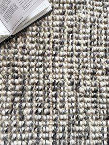 Usui Hand Made Wool And Jute Rug - Grey