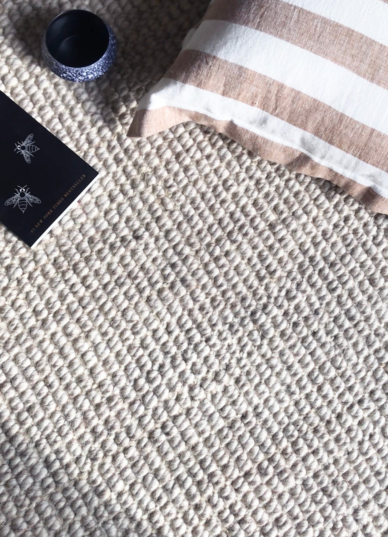 Usui Hand Made Wool And Jute Rug - Natural