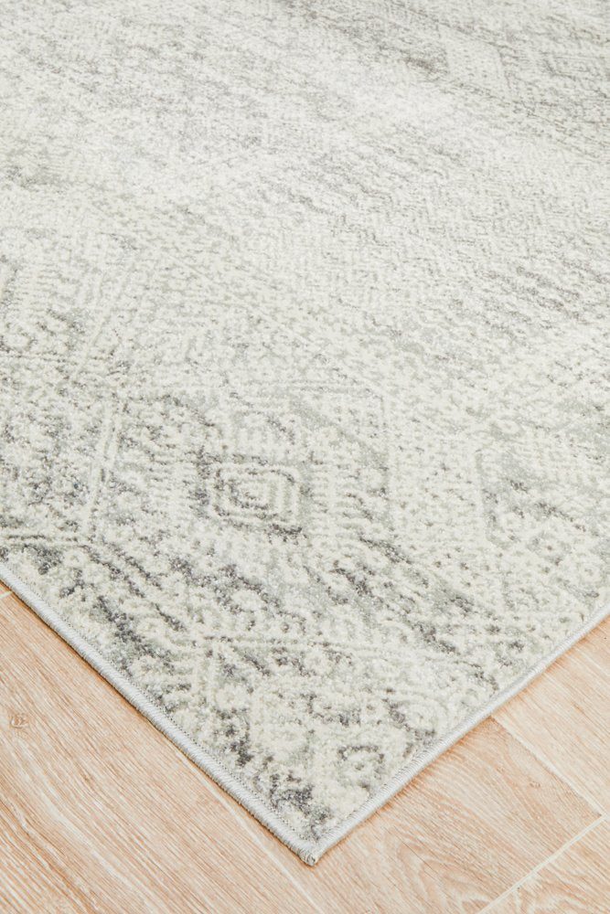 Zarah Power-Loomed Polypropylene Rug - Silver