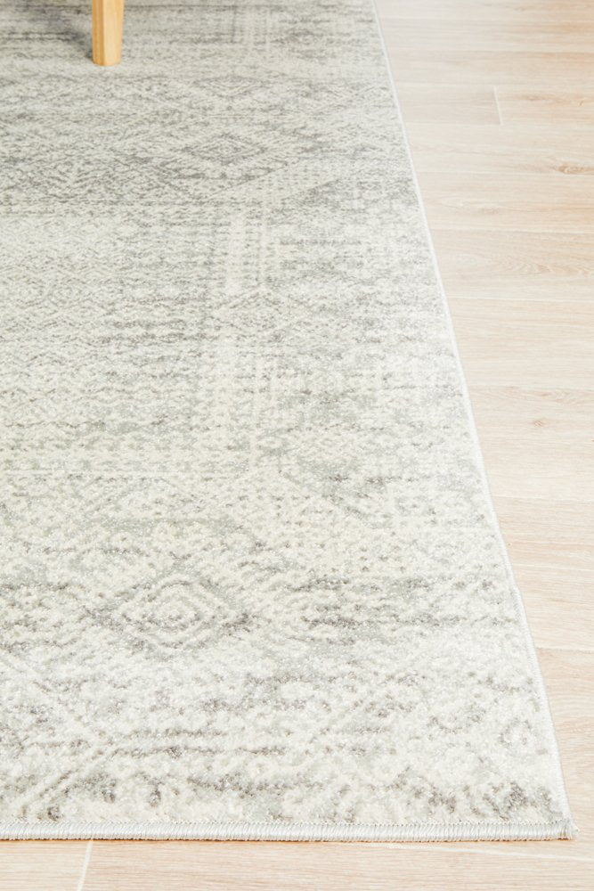 Zarah Power-Loomed Polypropylene Rug - Silver