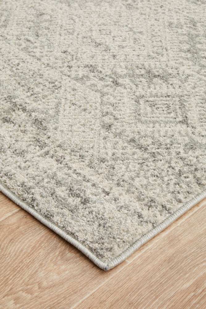 Zarah Power-Loomed Polypropylene Rug Runner - Silver