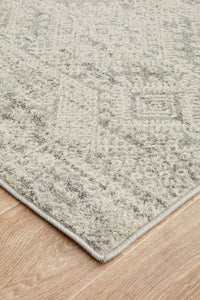 Zarah Power-Loomed Polypropylene Rug Runner - Silver