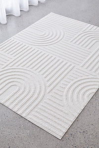 Zoe Power-Loomed Polypropylene Rug - White